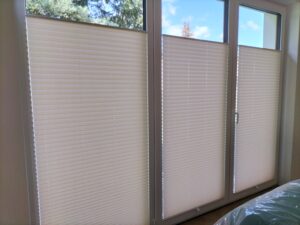 Read more about the article Plisy okienne Warszawa – nowoczesne osłony okien od Plisy4you