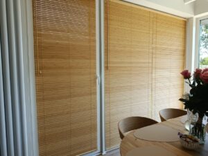 Read more about the article Żaluzje drewniane Warszawa – elegancja i komfort w jednym